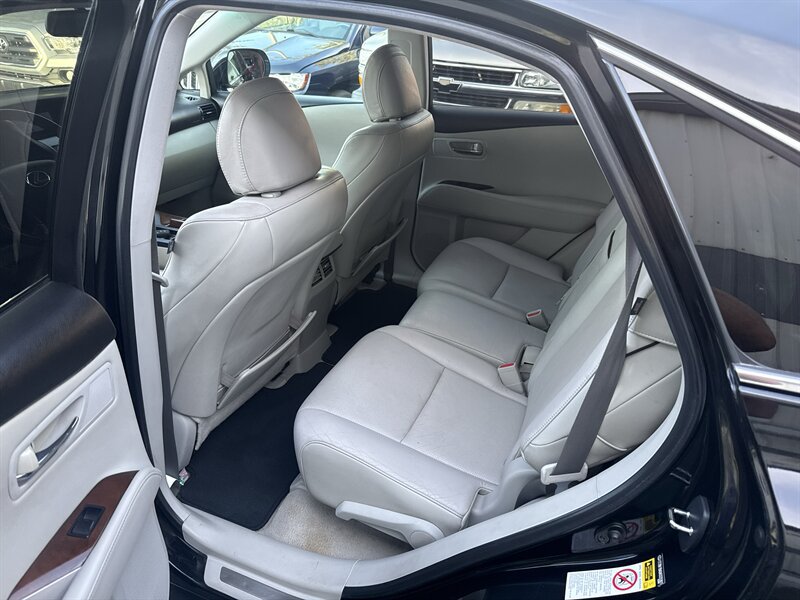 Used 2010 Lexus RX 350 AWD w/ Premium Pkg image 18