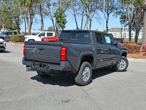 New 2026 Toyota Tacoma SR5 RWD image 2