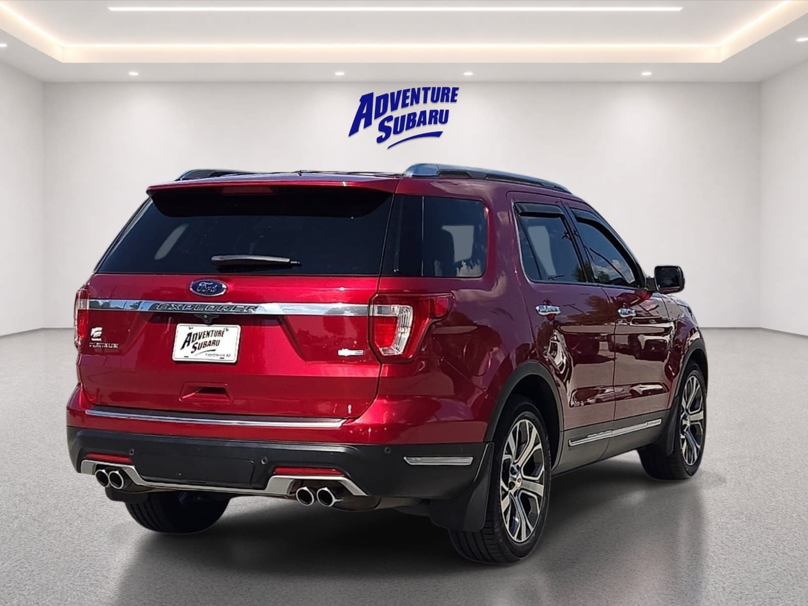 Used 2018 Ford Explorer Platinum AWD/4WD image 6
