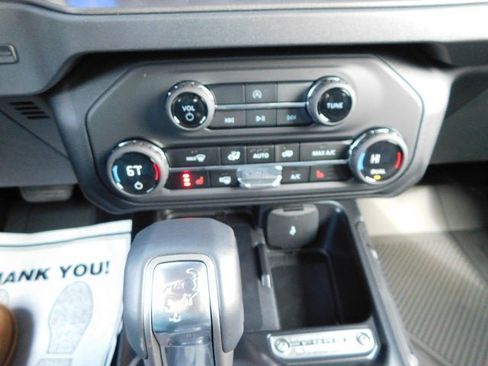 New 2025 Ford Bronco Big Bend image 18