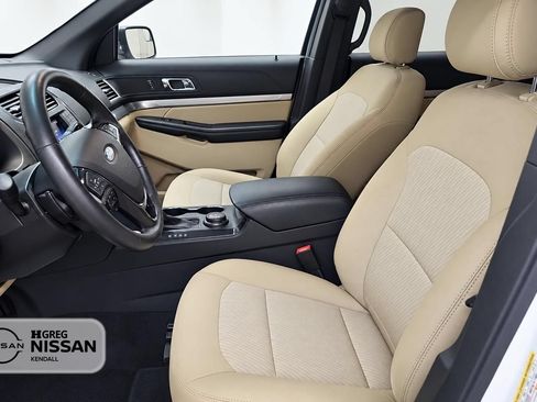 Used 2017 Ford Explorer 4WD image 7