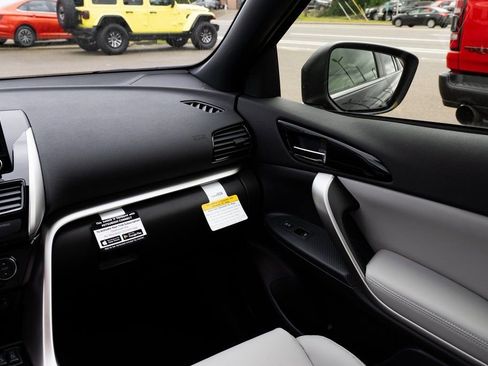 New 2026 Mitsubishi Eclipse Cross SEL image 10