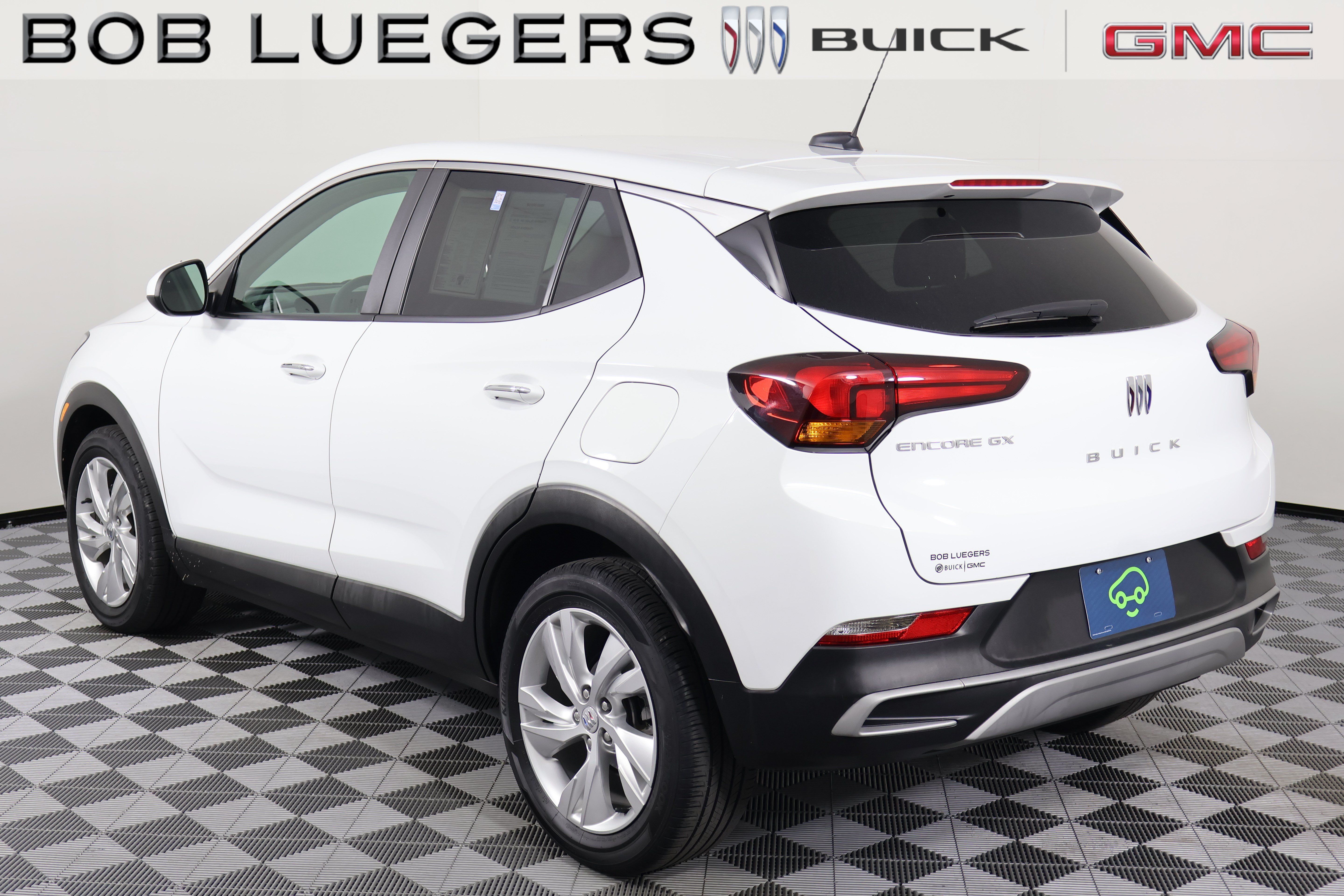 Certified 2024 Buick Encore GX Preferred w/ Comfort Package FWD image 4