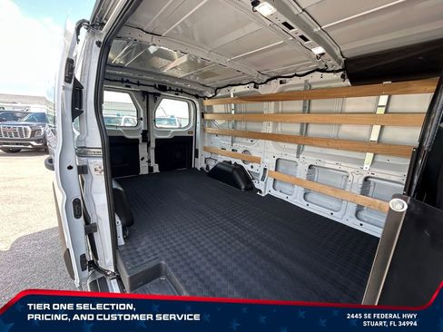 Used 2025 Ford Transit 250 Low Roof w/ Exterior Upgrade Package RWD image 11