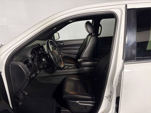 Used 2024 Dodge Durango GT image 11