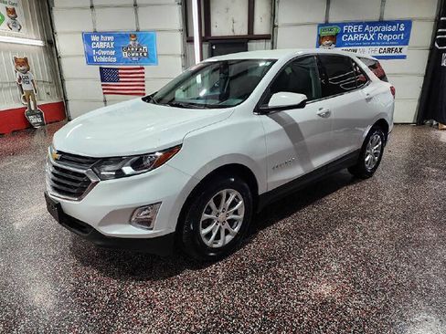 Used 2020 Chevrolet Equinox LT image 3
