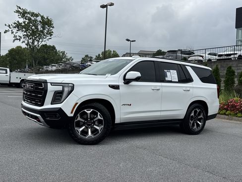 Used 2025 GMC Yukon AT4 Ultimate AWD/4WD image 5