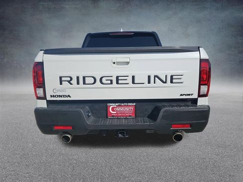 Used 2024 Honda Ridgeline Sport image 4
