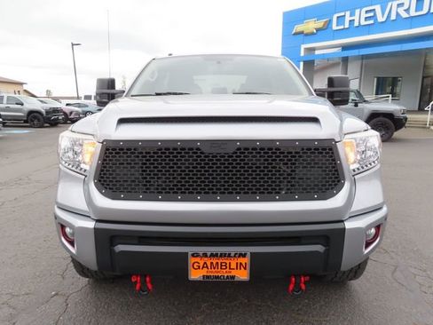 Used 2016 Toyota Tundra Limited w/ Limited Premium Package AWD/4WD image 2