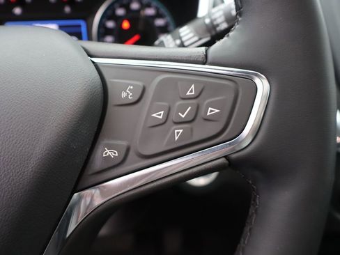 Used 2024 Chevrolet Equinox LT image 15