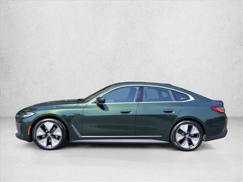 Used 2024 BMW i4 eDrive35 w/ Premium Package RWD image 11