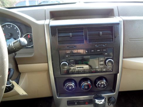 Used 2010 Jeep Liberty Sport w/ Popular Equipment Group image 23