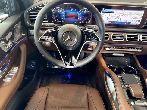New 2026 Mercedes-Benz GLS 450 4MATIC image 20