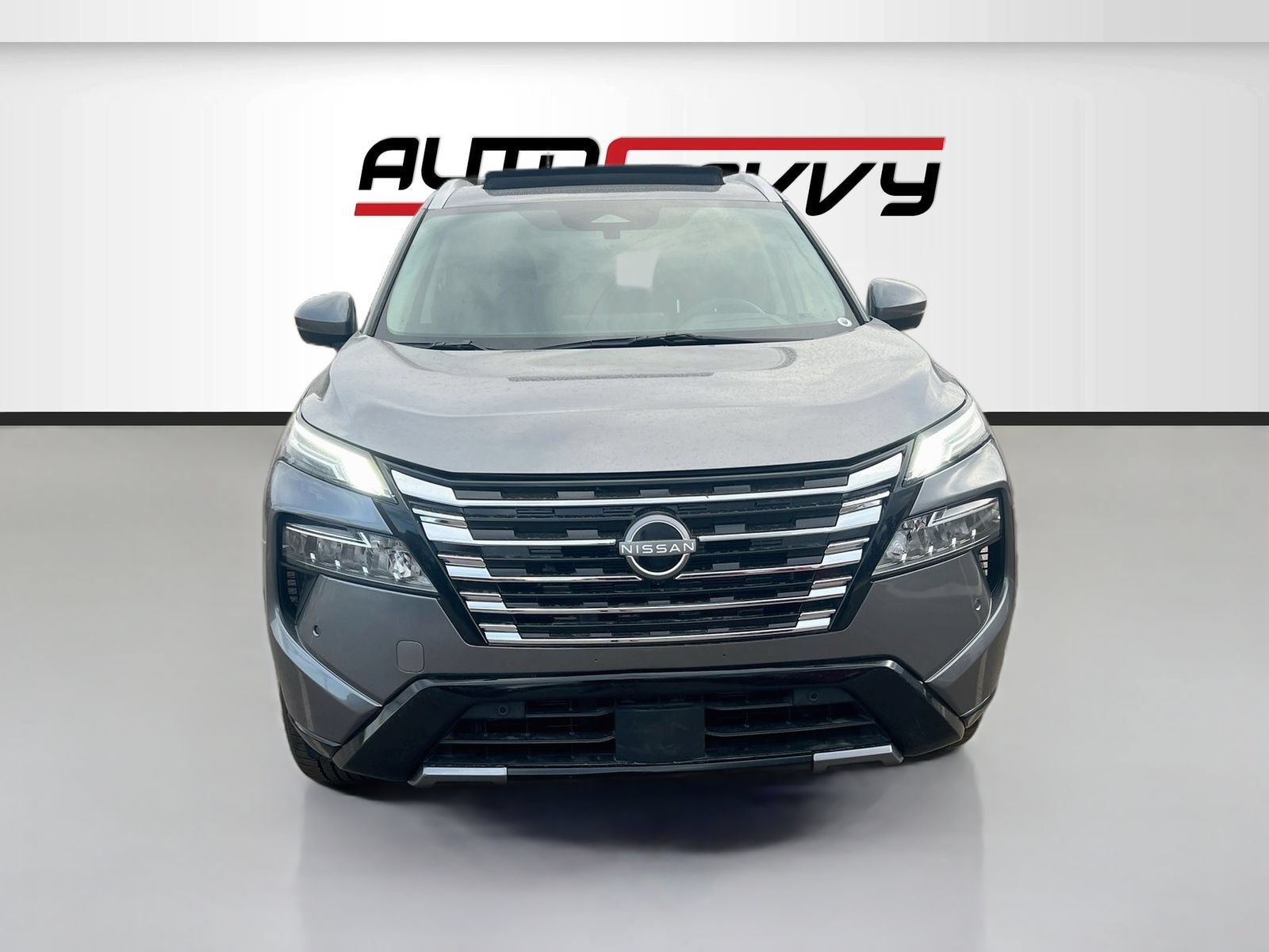 Used 2026 Nissan Rogue Platinum w/ Platinum Premium Package AWD/4WD image 2