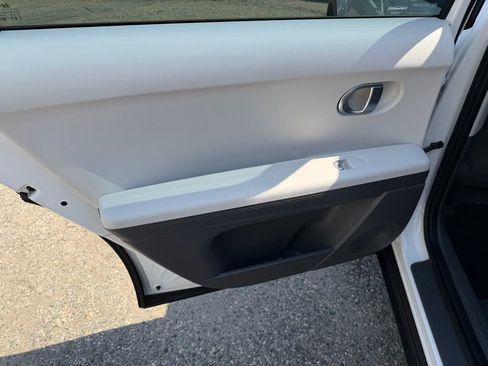 Used 2024 Hyundai Ioniq 5 SEL AWD/4WD image 15