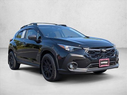 Used 2025 Subaru Crosstrek 2.5i Premium w/ Crosstrek Mirror Package AWD/4WD image 3