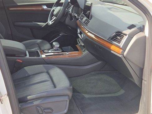 Used 2022 Audi Q5 2.0T Premium Plus image 4