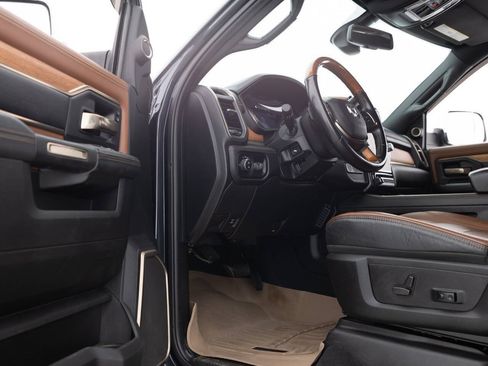 Used 2021 RAM 2500 Limited AWD/4WD image 28
