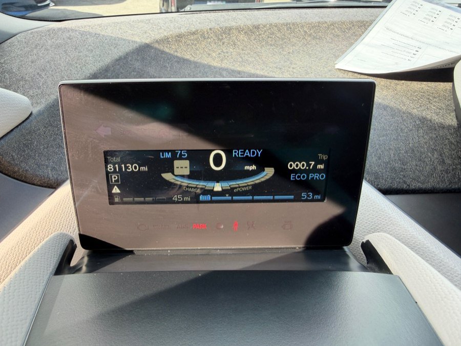 Used 2015 BMW i3 w/ Range Extender RWD image 11