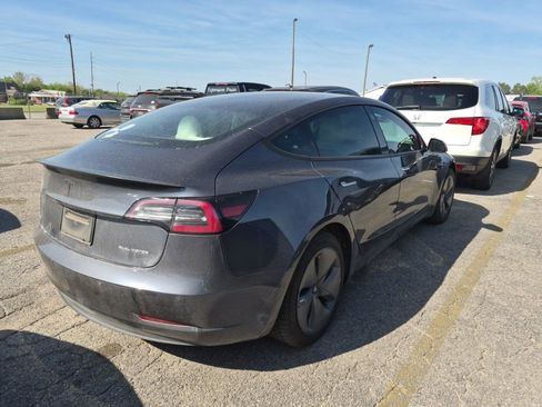 Used 2019 Tesla Model 3 Long Range image 4
