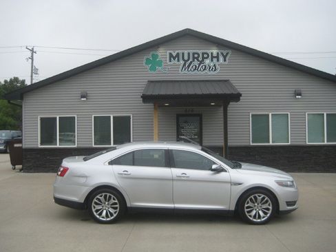 Used 2017 Ford Taurus Limited FWD image 1