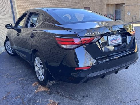 Used 2024 Nissan Sentra S image 16