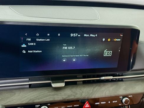 Used 2024 Kia Carnival SX FWD image 7