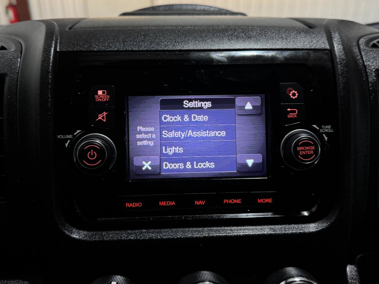 Used 2021 RAM ProMaster 1500 FWD image 25