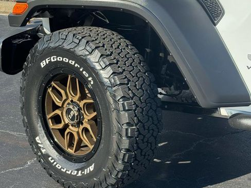 Used 2019 Jeep Wrangler Unlimited Sport S image 12