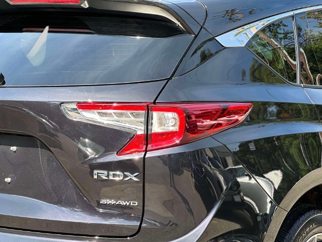 Used 2024 Acura RDX w/ Technology Package AWD/4WD image 11