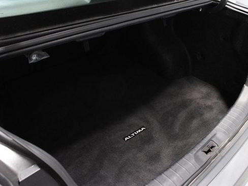 Certified 2024 Nissan Altima 2.5 SV FWD image 17