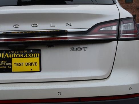 Used 2019 Lincoln Nautilus FWD image 7