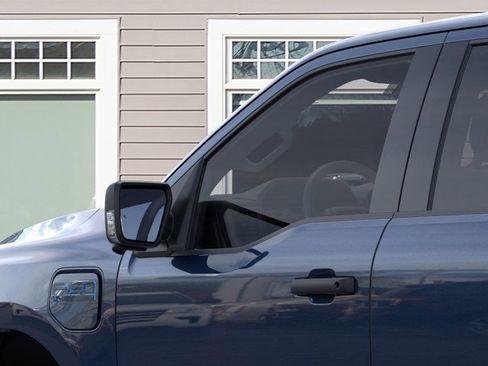 New 2025 Ford F150 Lightning XLT image 20