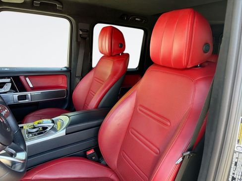 Used 2024 Mercedes-Benz G 550 image 23