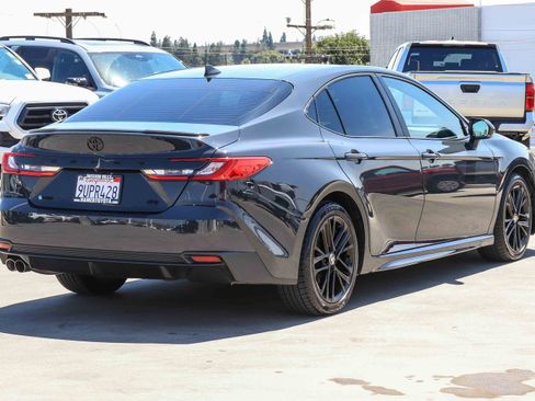 Certified 2025 Toyota Camry SE w/ Convenience Package FWD image 5