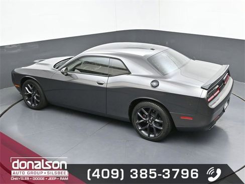 Used 2019 Dodge Challenger SXT w/ Blacktop Package image 17
