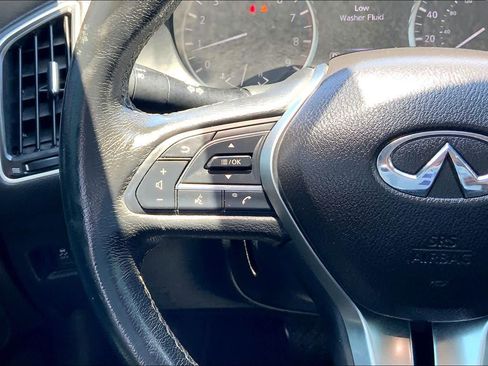 Used 2018 INFINITI Q50 Luxe AWD/4WD image 23