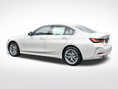 New 2026 BMW 330i xDrive Sedan w/ Premium Package image 7