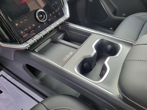 New 2025 GMC Acadia Elevation w/ Elevation Premium Package image 17