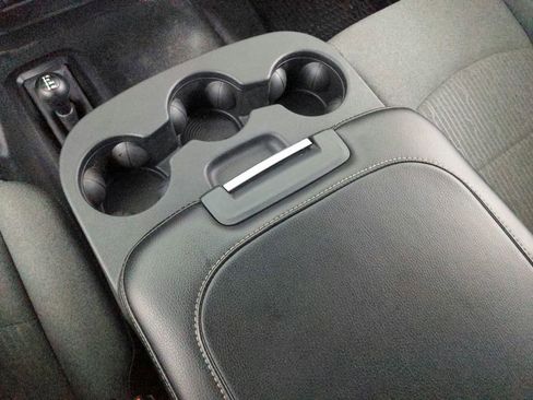 Used 2022 RAM 3500 Tradesman image 29