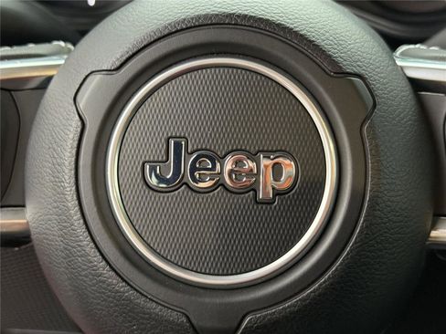 Used 2025 Jeep Wrangler Sahara w/ Safety Group image 25