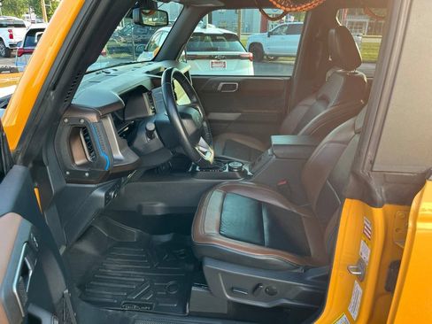 Used 2022 Ford Bronco Outer Banks AWD/4WD image 46