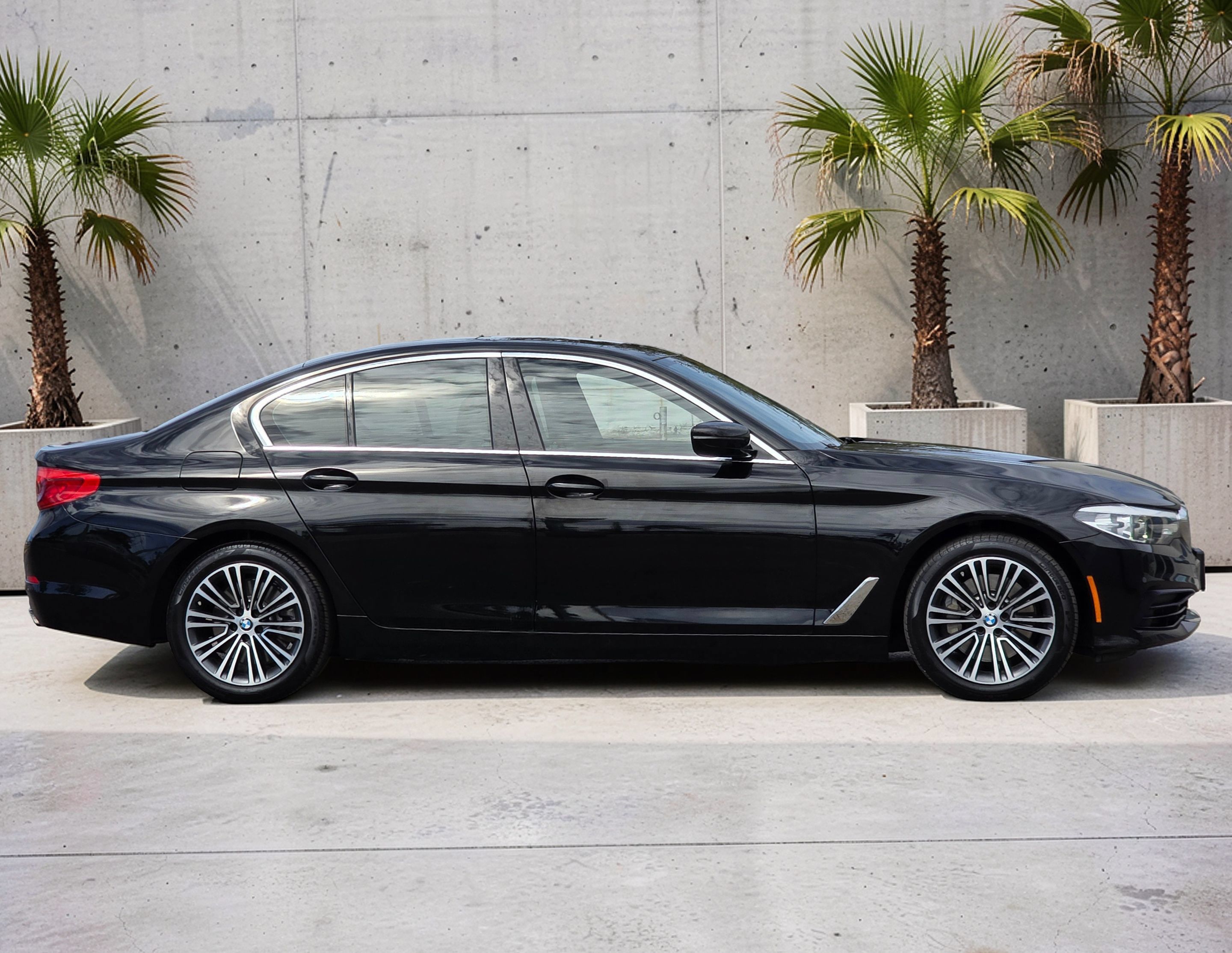 Used 2019 BMW 540i w/ Convenience Package RWD image 9