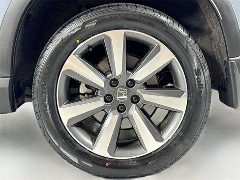 Used 2023 Honda Pilot Elite image 12