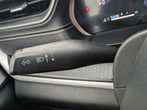 Used 2023 Jeep Grand Cherokee Laredo image 26