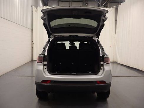 New 2026 Jeep Compass Latitude AWD/4WD image 18