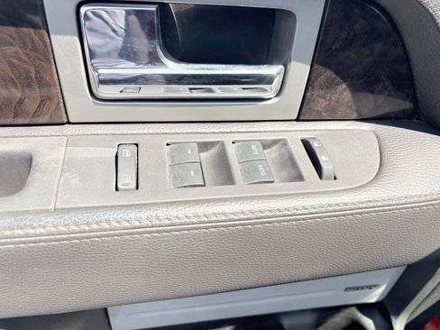 Used 2014 Ford F150 Platinum AWD/4WD image 19