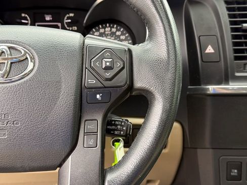 Used 2019 Toyota Sequoia SR5 w/ Premium Package image 10