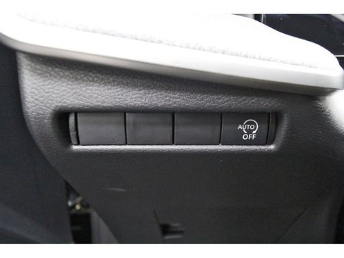 New 2026 Nissan Kicks SV w/ SV Premium Package image 21