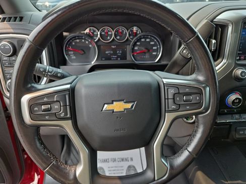 Certified 2021 Chevrolet Silverado 1500 LT AWD/4WD image 16